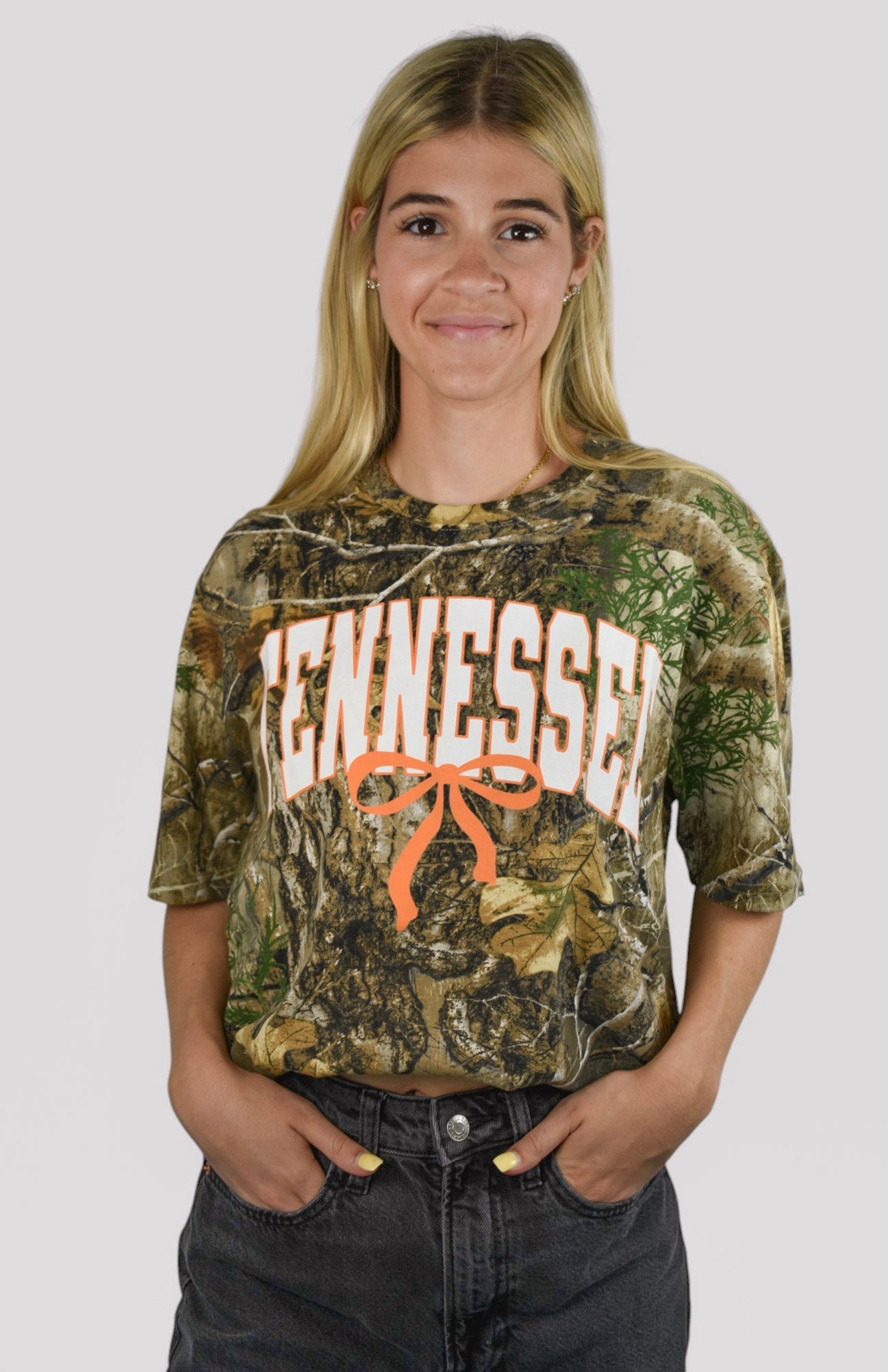 Tennessee Orange Bow Camo Short Sleeve