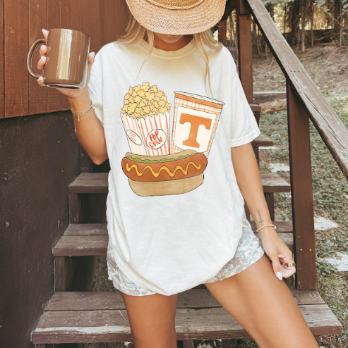 Here For The Snacks – Vintage White
